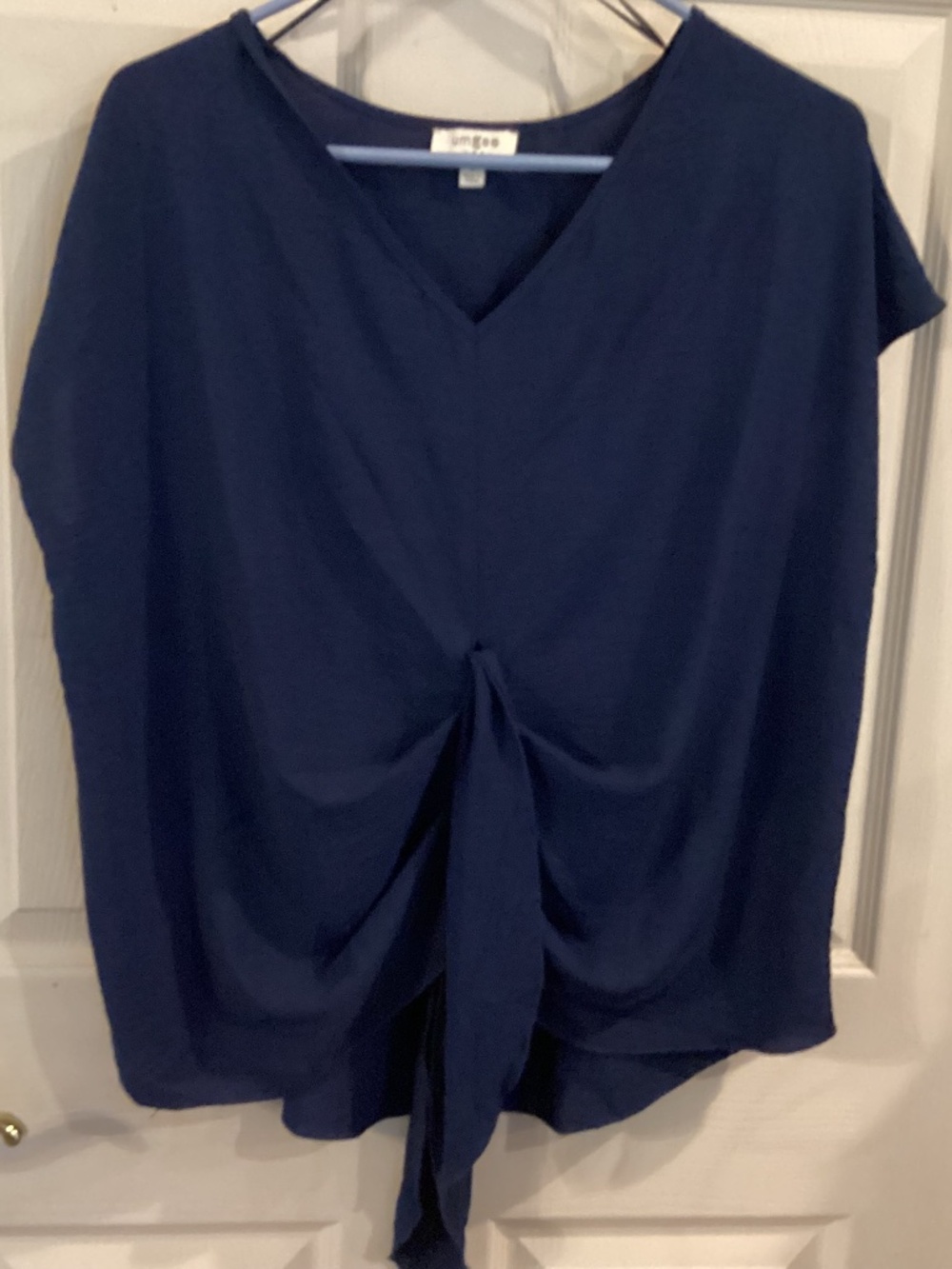 NWT UMGEE NAVY SHIRT SMALL